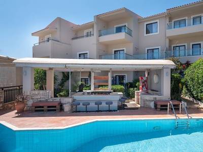 Eva Mare Hotel & Suites