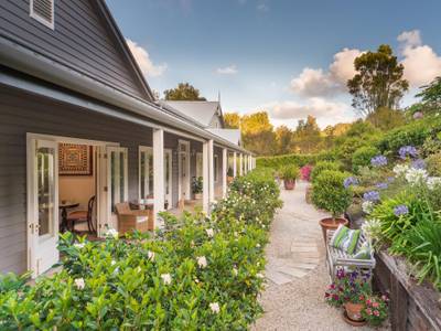 Abelia House Bed and Breakfast