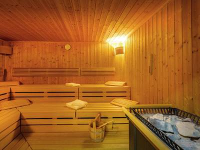 Hotel Schloss Nebra & Annex Himmelsscheibe