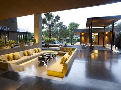 The Silver Palm Rama 9