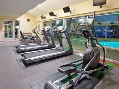 Holiday Inn Long Beach Airport Hotel & Conference Center