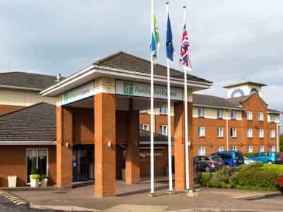 Holiday Inn Express Gloucester - South
