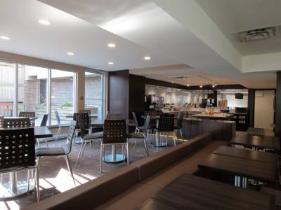 Best Western Plus Ottawa Downtown Suites