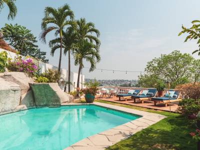 Nazu House Bed & Breakfast