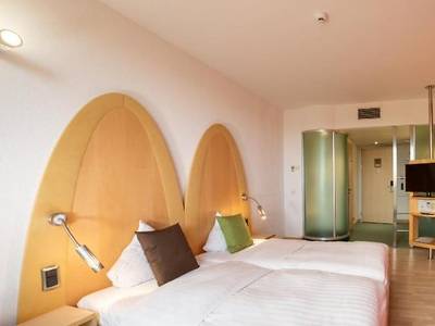 B&B HOTEL Lully 3 Lacs