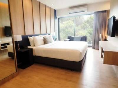 The Residence on Thonglor by UHG