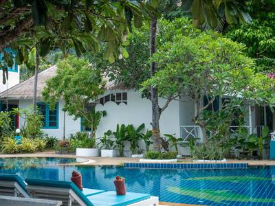 Sand Sea Resort & Spa