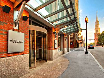 Nine Zero - A Kimpton Hotel