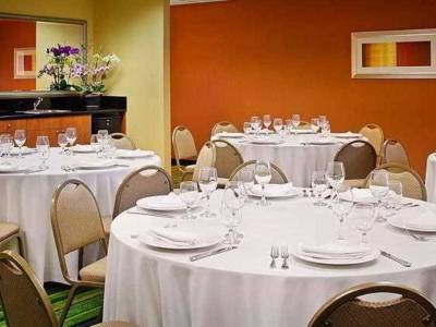 Fairfield Inn and Suites Napa Valley - American Canyon