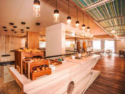 StayEasy Cape Town City Bowl