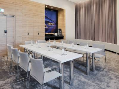 Golden Tulip Warsaw Airport