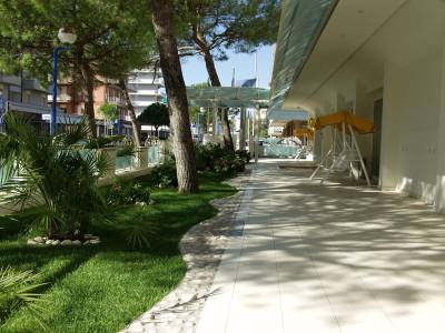 Tokio Village - Beach & Residenza