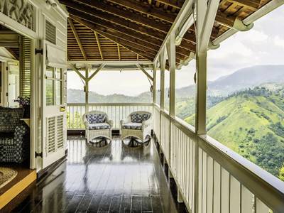 Strawberry Hill Resort