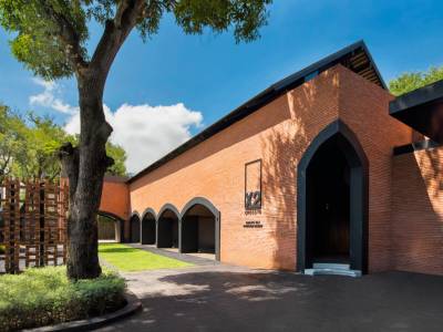 Cross Chiang Mai Riverside Resort 