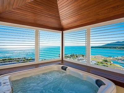 Pinnacles Resort & Spa