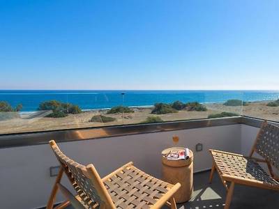 Albatros Beach Front Villas