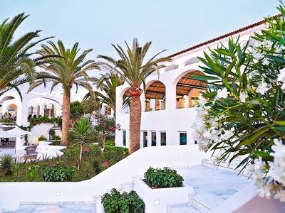 Caramel Grecotel Boutique Resort