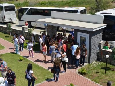 Lighthouse Legend Aparts