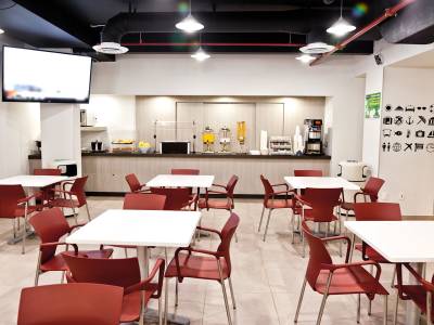 City Express Junior Puebla Angelopolis