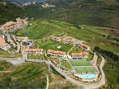 Castellaro Golf Resort