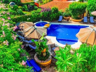 Hacienda Los Laureles