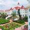 Hong Kong Disneyland Hotel
