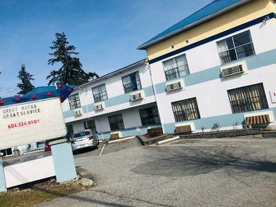 Happy Day Inn Metrotown