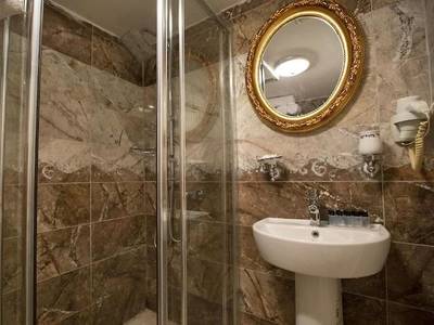 Queensland Hotel Istanbul