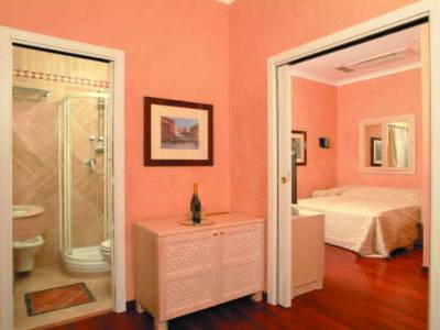 Colosseo Studio Suites