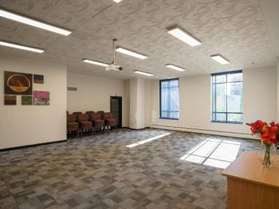 Kiwi International Hotel