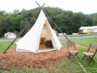 Under Canvas Great Smoky Mountains