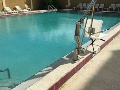 Quality Inn & Suites Winter Park Village Area