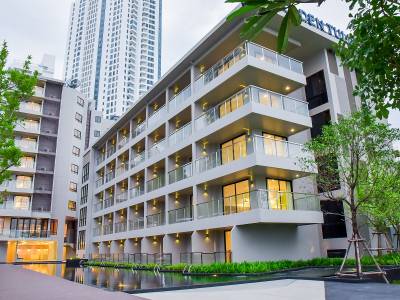 Golden Tulip Pattaya Beach Resort