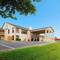 Quality Inn Hotel Amarillo near I-40 & Amarillo Medical Center