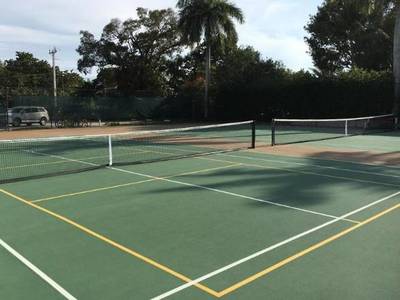 Sanibel Arms West Condominiums