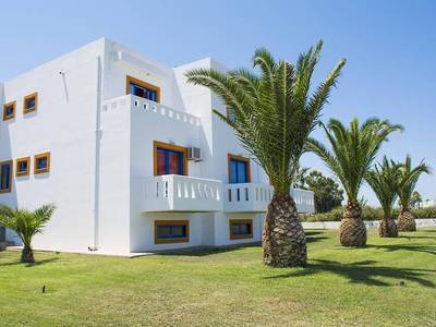 Bouradanis Village Hotel