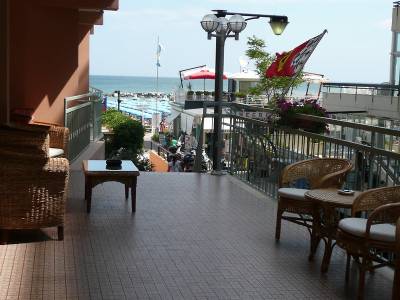 Hotel Diplomat Marine