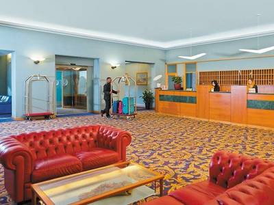 ELE Green Park Hotel Pamphili